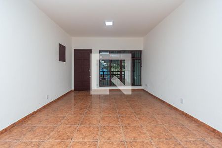 Sala de casa à venda com 2 quartos, 150m² em Cidade Ademar, São Paulo