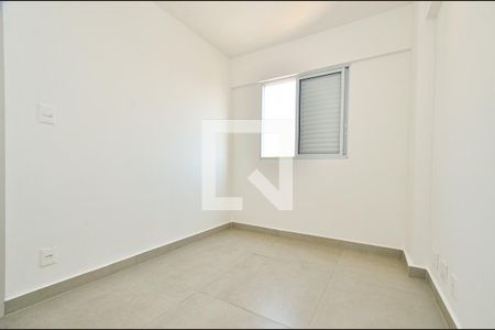 Quarto1 de apartamento para alugar com 3 quartos, 70m² em Ipiranga, Belo Horizonte