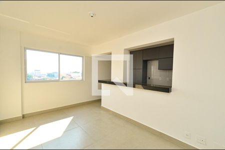 Sala de estar de apartamento para alugar com 3 quartos, 70m² em Ipiranga, Belo Horizonte