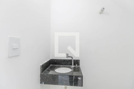 Lavabo de casa à venda com 3 quartos, 96m² em Jardim Santa Adélia, São Paulo