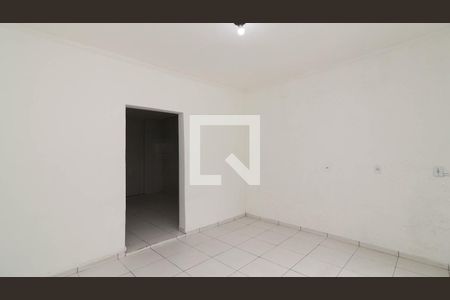 Quarto de casa para alugar com 1 quarto, 35m² em Vila Nhocune, São Paulo