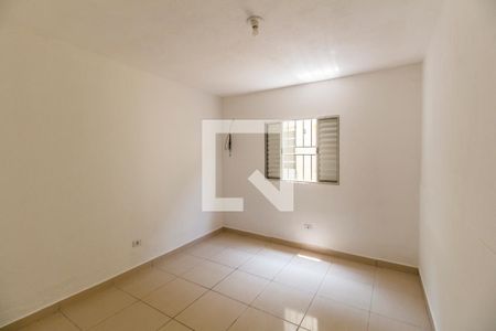 Quarto de casa para alugar com 1 quarto, 30m² em Vila Jussara, Carapicuíba