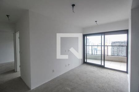 Sala de apartamento à venda com 2 quartos, 75m² em Alphaville Industrial, Barueri