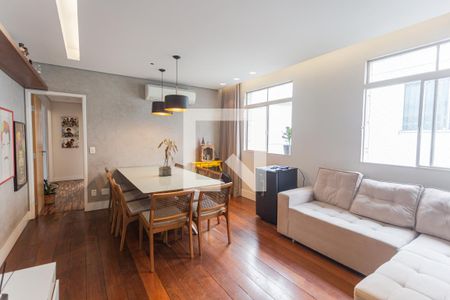 Sala de apartamento para alugar com 3 quartos, 83m² em Cidade Nova, Belo Horizonte