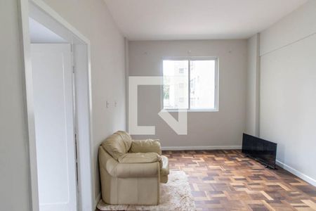 Sala de apartamento para alugar com 3 quartos, 93m² em Centro, Curitiba