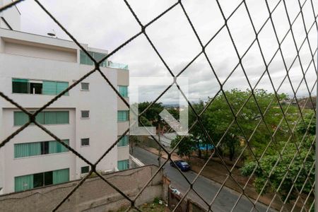 Vista Quarto 1 de apartamento para alugar com 3 quartos, 69m² em Santa Rosa, Belo Horizonte