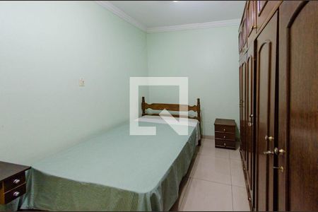 Quarto 2 de casa à venda com 3 quartos, 156m² em Nova Suíça, Belo Horizonte