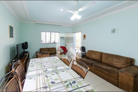 Sala de casa à venda com 3 quartos, 156m² em Nova Suíça, Belo Horizonte