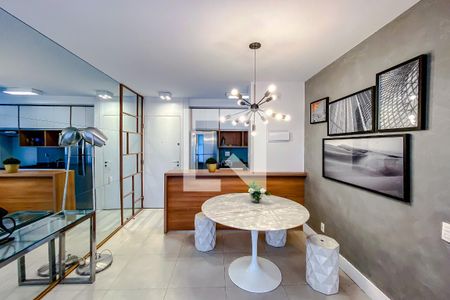 Sala de apartamento à venda com 2 quartos, 59m² em Jardim Sabara, São Paulo