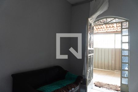 sala de casa à venda com 3 quartos, 160m² em Tropical, Contagem