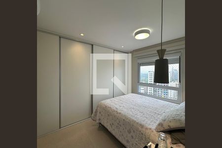 Suite de apartamento para alugar com 2 quartos, 84m² em Vila Sônia, São Paulo