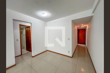 Apartamento para alugar com 3 quartos, 103m² em Humaitá, Rio de Janeiro