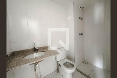 Banheiro de kitnet/studio à venda com 1 quarto, 33m² em Vila Pompéia, São Paulo