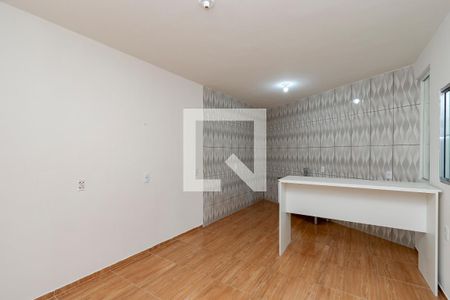 Sala de casa à venda com 2 quartos, 60m² em Jardim São Luís, São Paulo