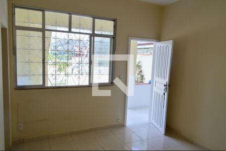 Sala  de casa para alugar com 2 quartos, 200m² em Taquara, Rio de Janeiro