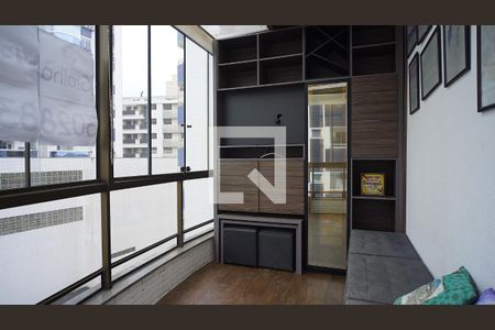 Varanda de apartamento para alugar com 3 quartos, 142m² em Itacorubi, Florianópolis