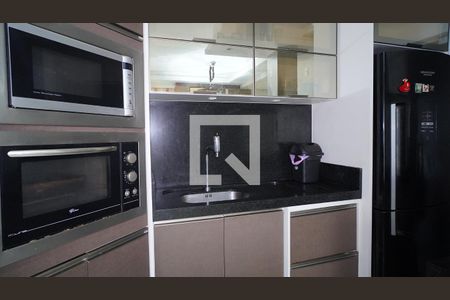 Cozinha de apartamento para alugar com 3 quartos, 142m² em Itacorubi, Florianópolis