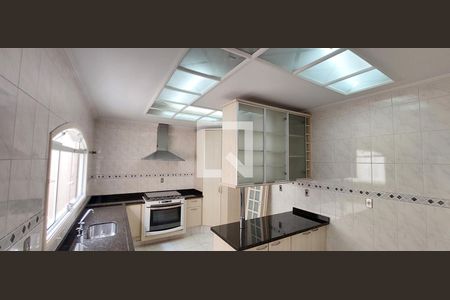 Apartamento à venda com 103m², 3 quartos e 2 vagas Apartamento à venda com 103m², 3 quartos e 2 vagasCozinha