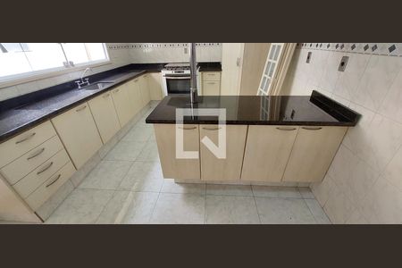 Apartamento à venda com 103m², 3 quartos e 2 vagas Apartamento à venda com 103m², 3 quartos e 2 vagasCozinha