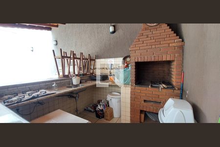 Apartamento à venda com 103m², 3 quartos e 2 vagas Apartamento à venda com 103m², 3 quartos e 2 vagasÁrea comum - Churrasqueira