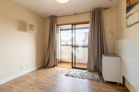 Quarto de apartamento para alugar com 1 quarto, 86m² em Centro, Curitiba