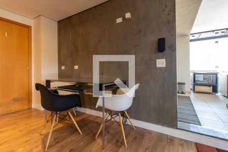 Sala de apartamento para alugar com 1 quarto, 86m² em Centro, Curitiba