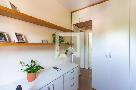 Quarto 1 de apartamento à venda com 2 quartos, 53m² em Parque Continental, Osasco