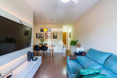 Sala de apartamento à venda com 2 quartos, 53m² em Parque Continental, Osasco