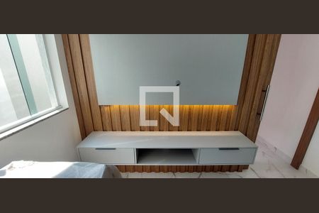 Sala de apartamento para alugar com 3 quartos, 85m² em Vila Pires, Santo André