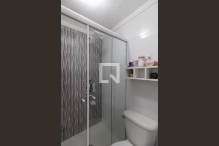 Banheiro de apartamento à venda com 2 quartos, 47m² em Vila Sílvia, São Paulo