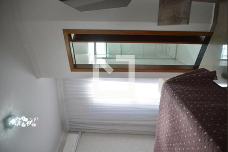 Quarto Suite 1 de casa para alugar com 2 quartos, 75m² em Vila Helena, Santo André