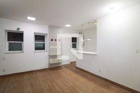 Sala/Quarto de apartamento à venda com 1 quarto, 31m² em Copacabana, Rio de Janeiro