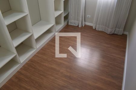 Quarto 2 de apartamento para alugar com 2 quartos, 70m² em Vista Alegre, Curitiba