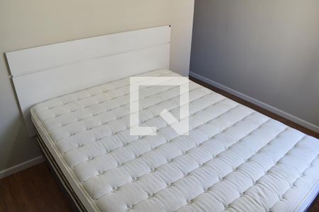 Quarto 1 de apartamento para alugar com 2 quartos, 70m² em Vista Alegre, Curitiba