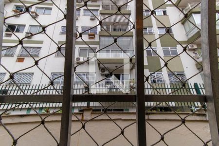 Vista da Sala de apartamento à venda com 2 quartos, 74m² em Icaraí, Niterói