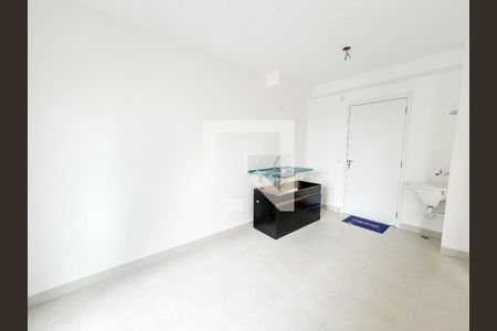 Sala/Cozinha de apartamento para alugar com 2 quartos, 47m² em Socorro, São Paulo