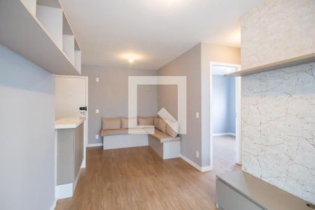 Sala de apartamento para alugar com 2 quartos, 52m² em Presidente Altino, Osasco