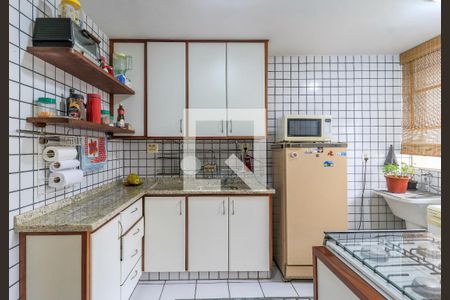 Apartamento à venda com 112m², 1 quarto e 2 vagas Apartamento à venda com 112m², 1 quarto e 2 vagasCozinha