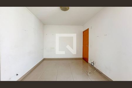 Apartamento à venda com 2 quartos, 50m² em Califórnia, Contagem