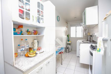 Cozinha de apartamento à venda com 2 quartos, 45m² em Sarandi, Porto Alegre