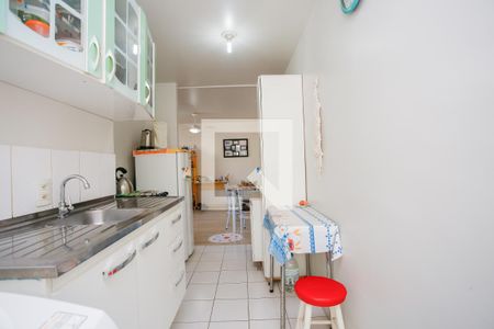 Cozinha de apartamento à venda com 2 quartos, 45m² em Sarandi, Porto Alegre