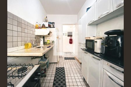 Cozinha de apartamento à venda com 3 quartos, 63m² em Cidade São Francisco, São Paulo