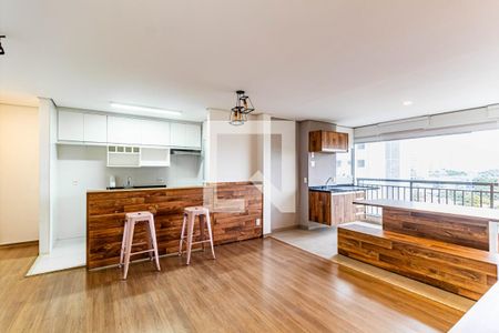 Sala de apartamento para alugar com 2 quartos, 73m² em Caxingui, São Paulo