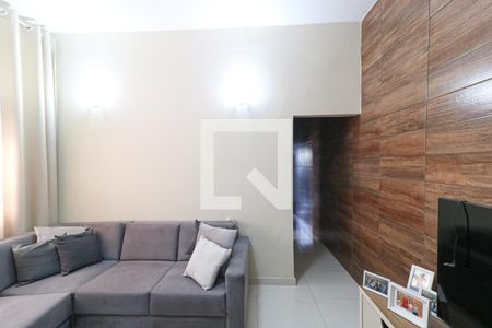 Sala de casa à venda com 2 quartos, 120m² em Cachambi, Rio de Janeiro