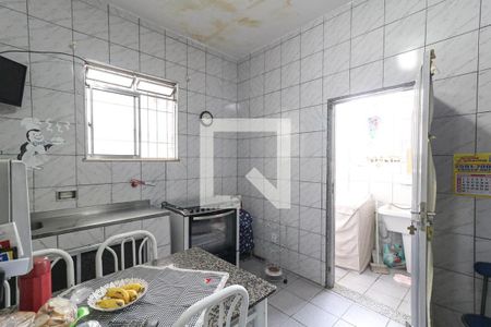 Casa à venda com 120m², 2 quartos e 1 vaga Casa à venda com 120m², 2 quartos e 1 vagaCozinha