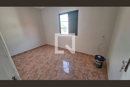 quarto de apartamento para alugar com 2 quartos, 57m² em Vila Zeferina, Itaquaquecetuba