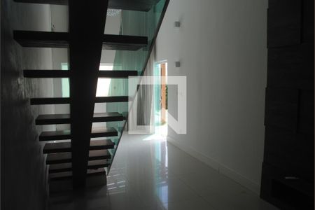 Sala de casa de condomínio para alugar com 4 quartos, 180m² em Praia do Flamengo, Salvador