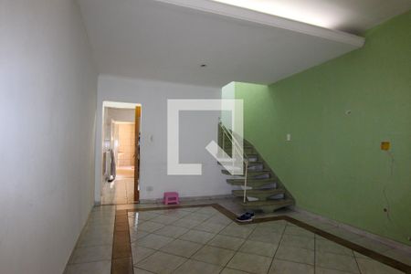 Sala de casa à venda com 2 quartos, 280m² em Jardim Independência, São Paulo