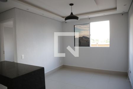 Sala/Cozinha de apartamento para alugar com 2 quartos, 42m² em Residencial Barcelona, Goiânia