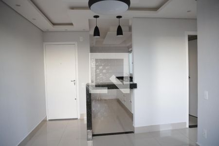 Sala/Cozinha de apartamento para alugar com 2 quartos, 42m² em Residencial Barcelona, Goiânia